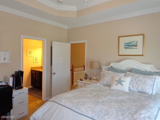 Foto del edificio - 4083 Harbor Walk Ave