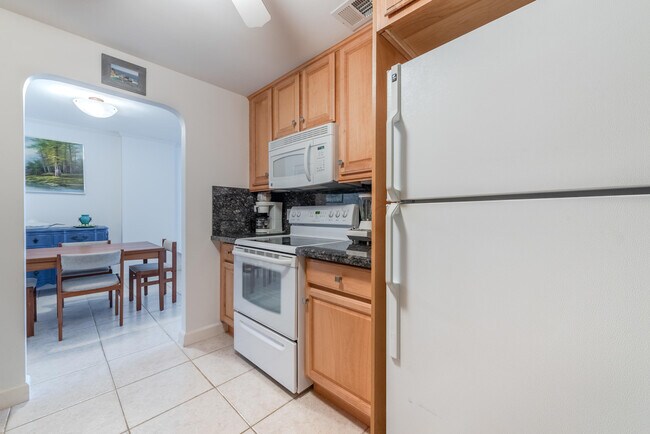 Foto del edificio - 951 De Soto Rd