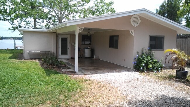 Building Photo - 7429 Lake Dr