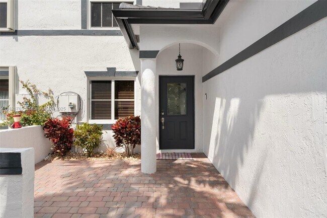 Foto del edificio - 12853 SW 50th St