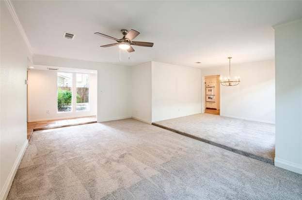 Foto del edificio - 12800 Briar Forest Dr