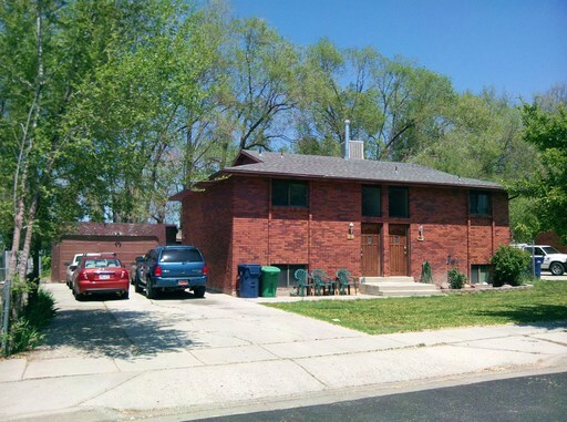 Building Photo - 227 E Julie Anna Dr
