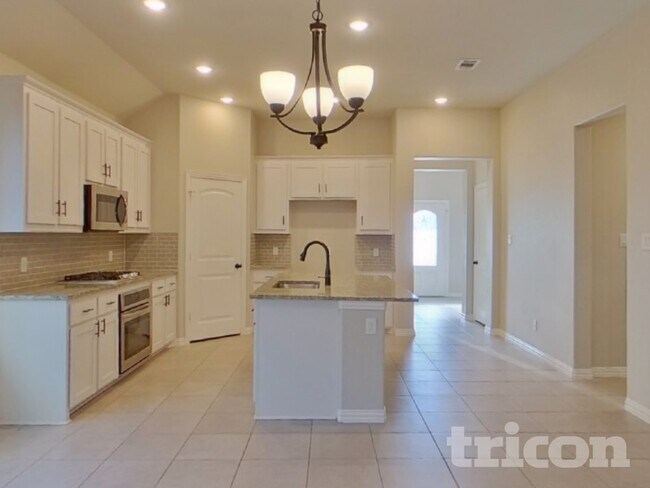 Foto del edificio - 1940 Gill Star Dr