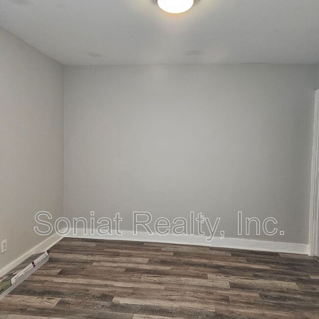 Photo - 2300 Valence St Apartment