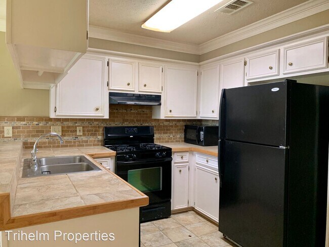 Foto del edificio - 3 br, 2 bath House - 1003 N Azalea Dr