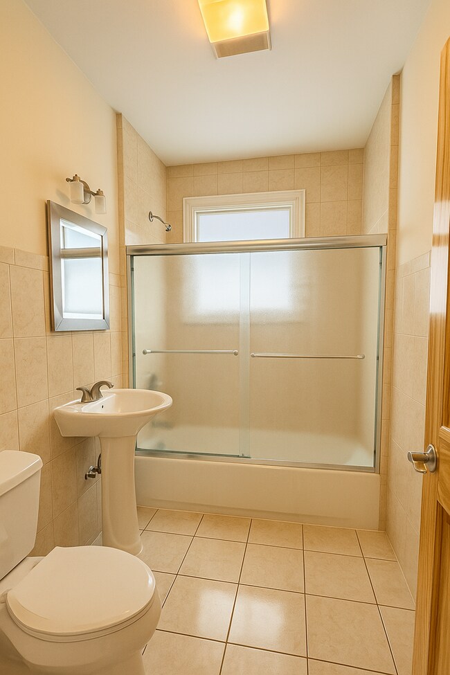 Foto del edificio - Charming 3 Bedroom
