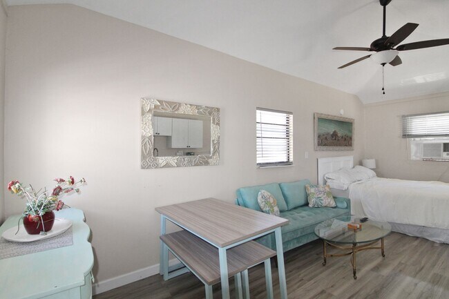 Building Photo - Nokomis Annual Efficiency for Rent