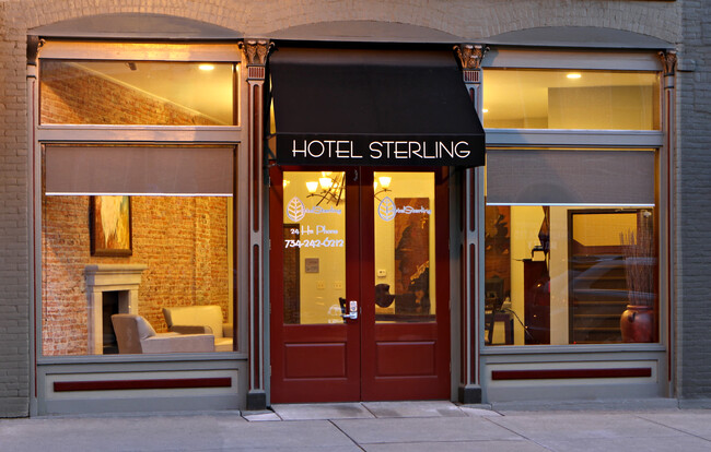 Foto del edificio - Sterling Downtown Ext Stay And Short Term