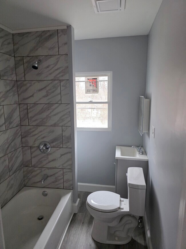 Foto del edificio - 31 S Gladstone Ave