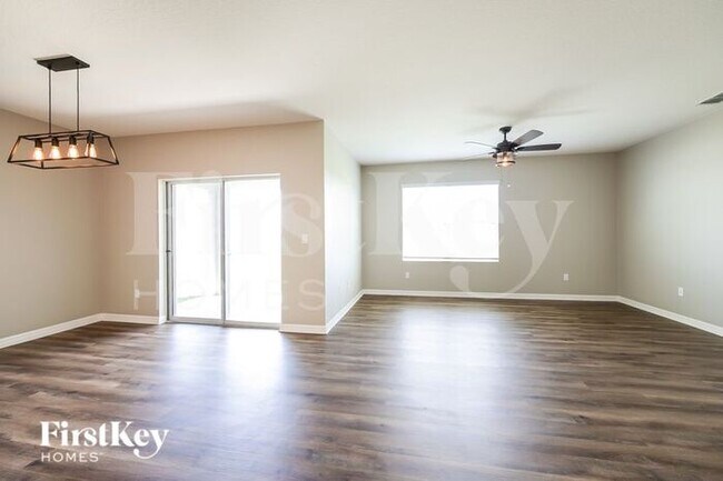 Building Photo - 480 Burnham Cir
