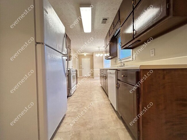 Foto del edificio - 110 Tamarack Trail