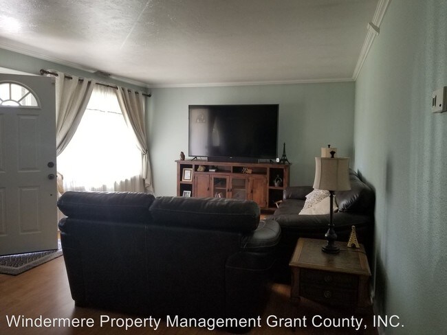 Foto del edificio - 4 br, 2 bath House - 1022 E Terrace Ave