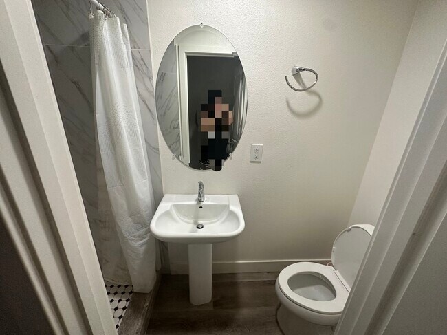 Building Photo - 5779 Acacia Ln