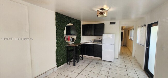 Foto del edificio - 6455 SW 33rd St