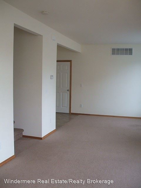Foto del edificio - 3 br, 2.5 bath House - 1907 84th Ave NE