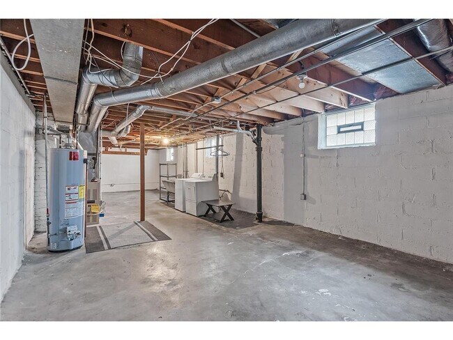 Foto del edificio - 4331 N Thomas Ave