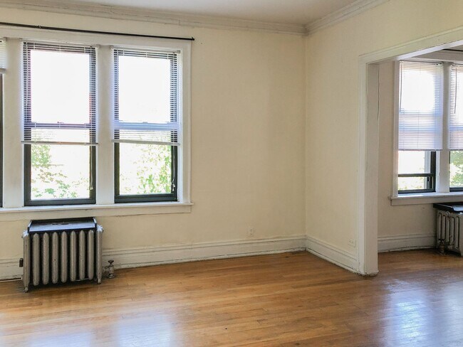 Foto del edificio - 627 W Melrose St