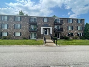Building Photo - 6101 Patrick Henry Dr