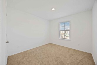 Building Photo - 3719 Lanercost Ln