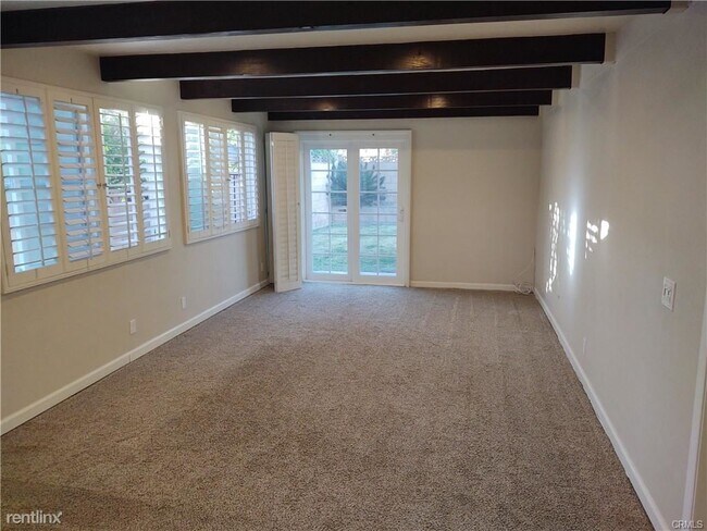 Foto del edificio - 4 br, 2 bath House - 831 Essex St