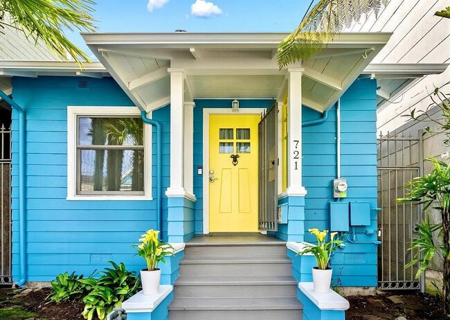Foto del edificio - 721 Holloway Ave