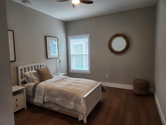 Foto del edificio - 6384 W Flanders Ln