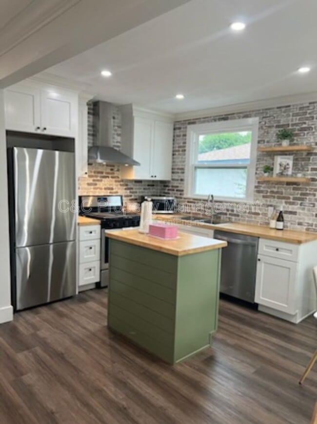 Foto del edificio - 59 W Castle St