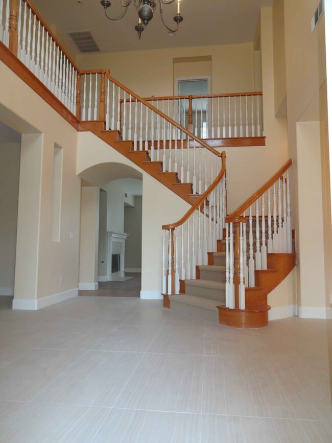 Foto del edificio - 936 McCall Cir