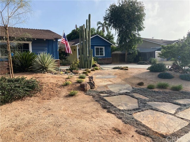 Building Photo - 1131 Farrington Dr