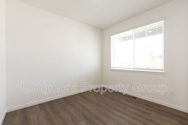 Building Photo - 4206 Sandstone Dr