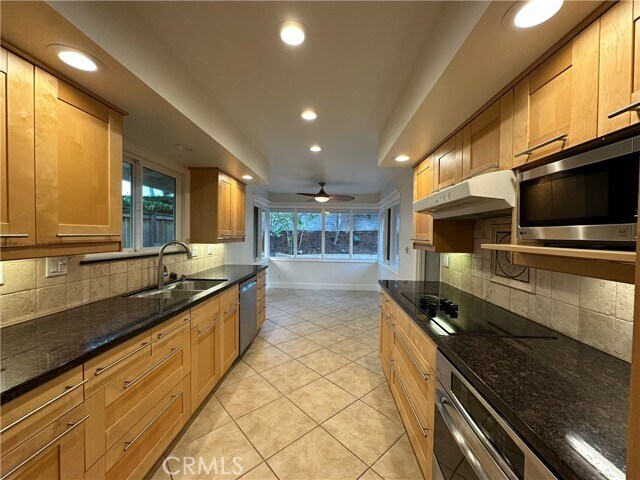 Foto del edificio - 1210 Sandpoint Way