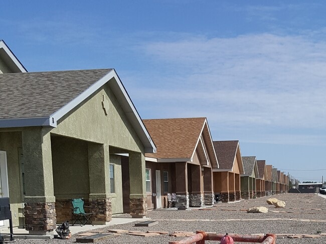 Building Photo - 1506 S Cherry St