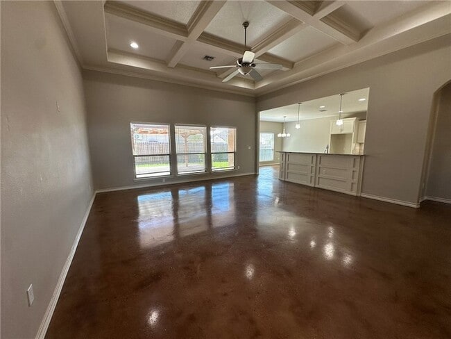 Building Photo - 106 Chiman Cir