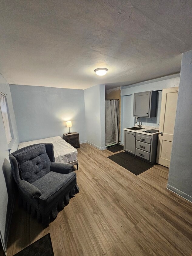 Building Photo - Boxwood Apartments