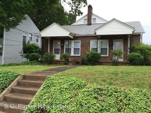 Primary Photo - 1102 S Main St