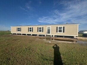 Building Photo - 22700 City Lake Rd