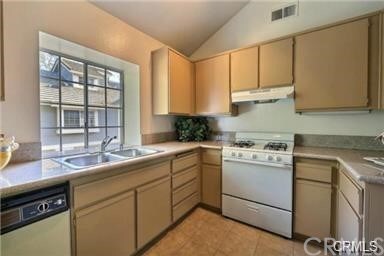 Building Photo - 20734 E Crest Ln