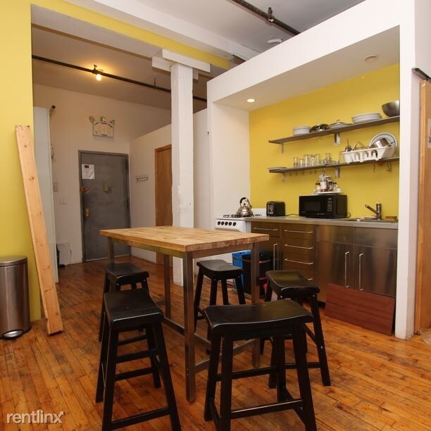 Foto del edificio - 476 Jefferson St