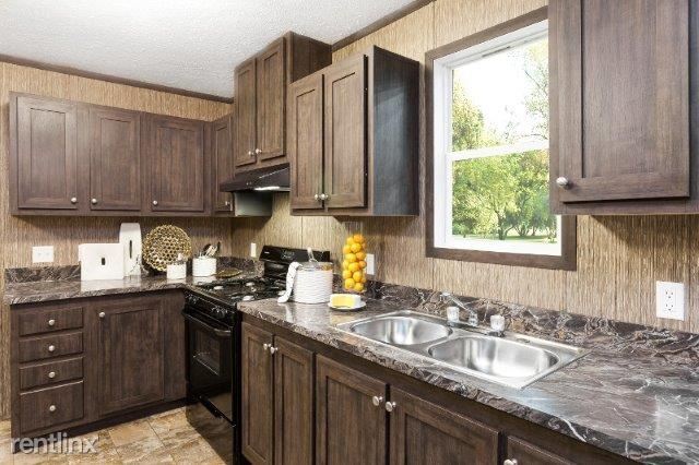 Building Photo - 3 br, 2 bath Mobile Home - 916 Boxwood Dr
