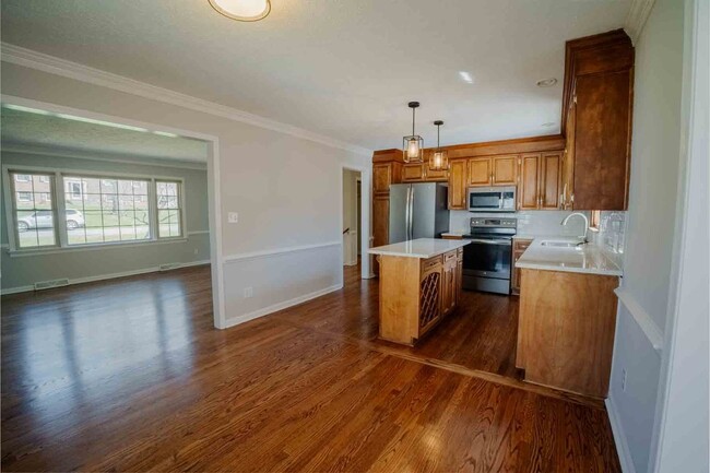 Foto del edificio - 4 Bedroom Home in Lynchburg-COMING IN APRIL!