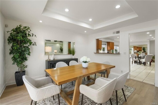 Foto del edificio - 18760 Wells Dr