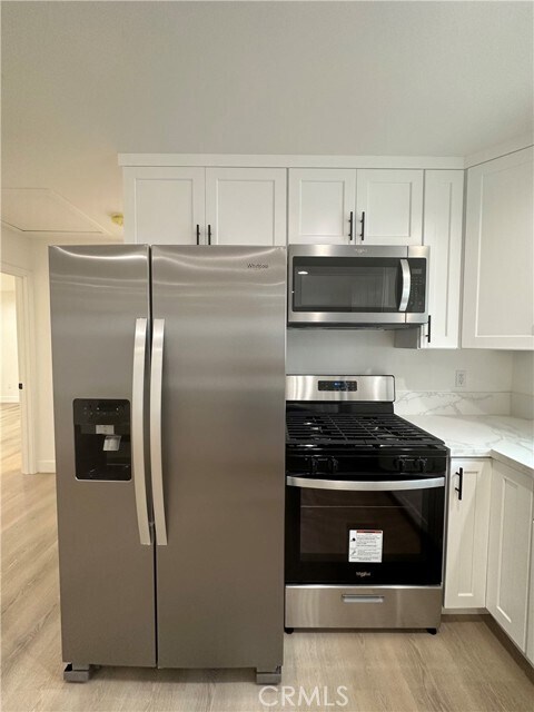 Foto del edificio - 17326 Kingsbury St