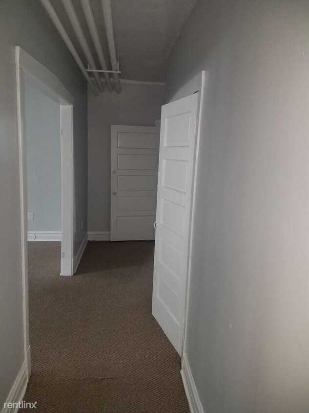 Primary Photo - 2 br, 2 bath Condo - 1215 W Lunt Ave