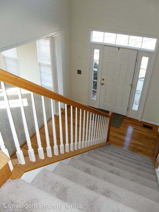 Building Photo - 4 br, 3.5 bath House - 7 Noble Oaks Lane