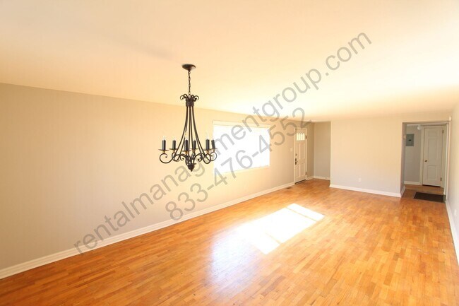 Foto del edificio - 448 20th Ave S