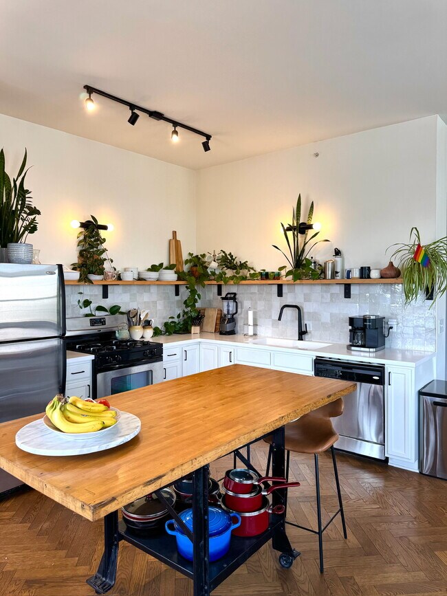Foto del edificio - 15 E Franklin Ave