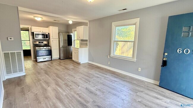 Foto del edificio - 609 10th St NW