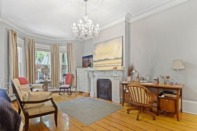 Building Photo - 12 Auburn St