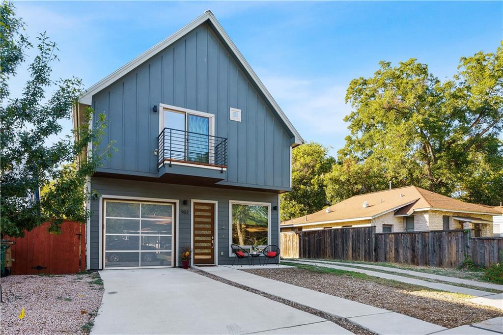 Foto principal - 815 Brazos St