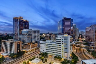 Building Photo - Life Tower